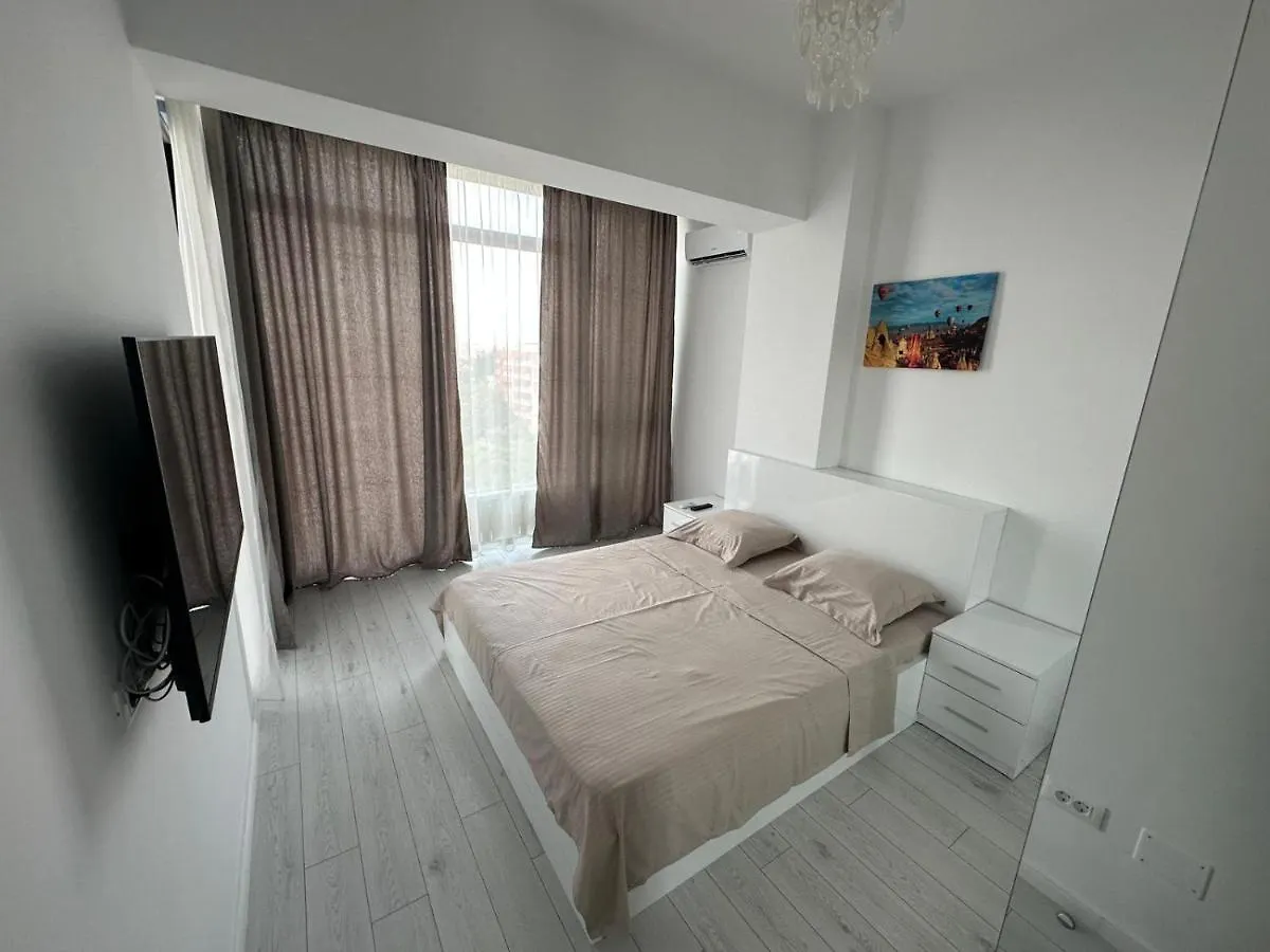 Giulia'S Home Bucureşti 0*,  România