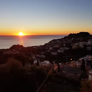 Casa Aurora 2*, Taormina Italia